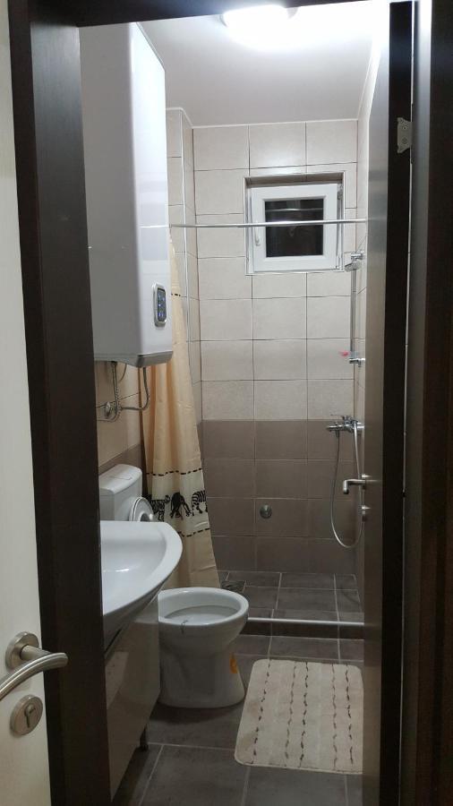 Studio Apartman - Centar Tivat Exteriör bild